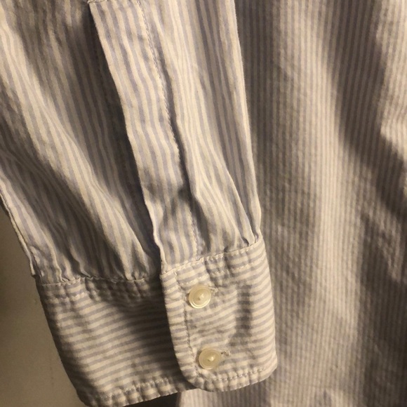 Gap striped button down - Picture 4 of 7